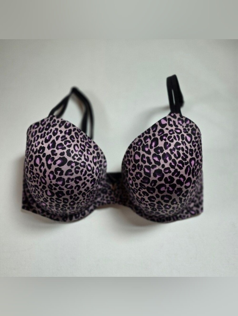 VS Victorias Secrert Women's Purple Leopard Print T-Shirt Bra 34F 34DDD